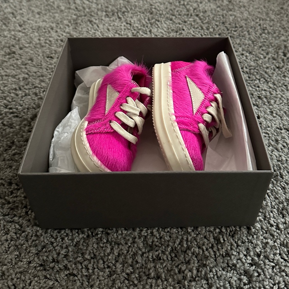 Rick Owens Baby Pink & Off-White Vintage Sneaker.